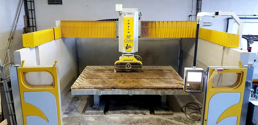 CNC mostová pila GMM Intra 520